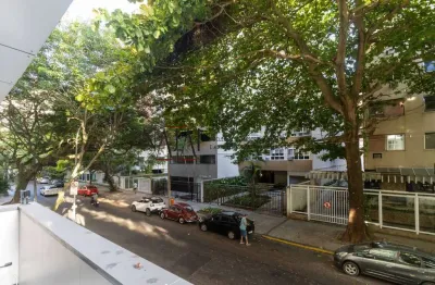 Vendo apto reformado com 62m na alberto de campos-leblon-rj