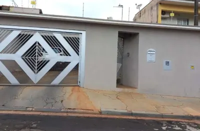 Casa com 3 quartos à venda na avenida luiz raia, jardim aranga, araraquara, 154 m2 por r$ 470.000