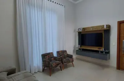 Casa com 3 quartos à venda na avenida paulo pereira ayres, jardim aranga, araraquara, 160 m2 por r$ 750.000