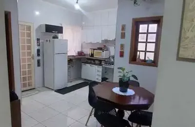 Casa com 3 quartos à venda na Rua Vicente Michetti, Jardim Marialice, Araraquara