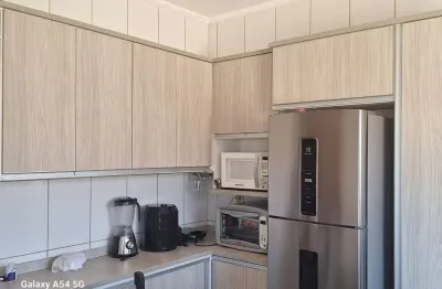 Santa julia, bela casa 02 dormitórios s1 suíte, quiosque para churrasco e quintal amplo.