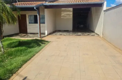 Bela casa no jd residencial maggiore 03 dormitórios varanda gourmet