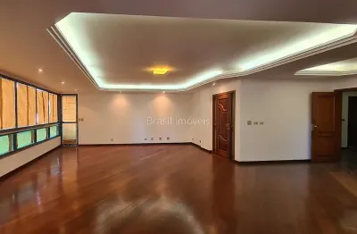 Apartamento de 05 quartos de altíssimo padrão na rio branco