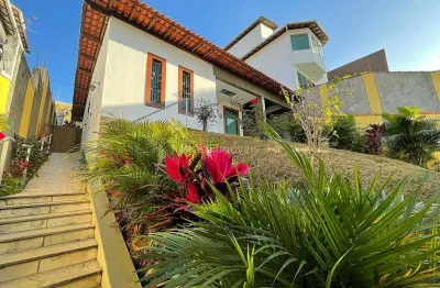 Casa com 4 quartos à venda na Rua Acácia do Paraibuna, Bom Pastor, Juiz de Fora