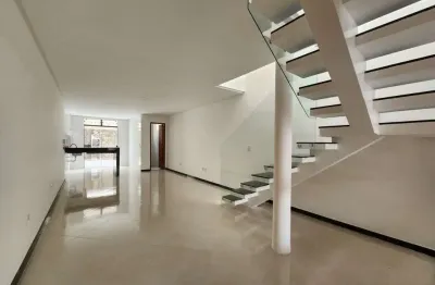 Casa com 3 quartos à venda na Rua José da Fonseca Silva, Aeroporto, Juiz de Fora