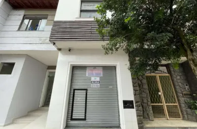 Ponto comercial para alugar na Rua Santo Antônio, Centro, Juiz de Fora