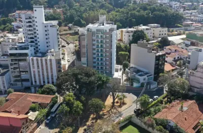 Apartamento com 3 quartos à venda na Rua Cândido Tostes, São Mateus, Juiz de Fora