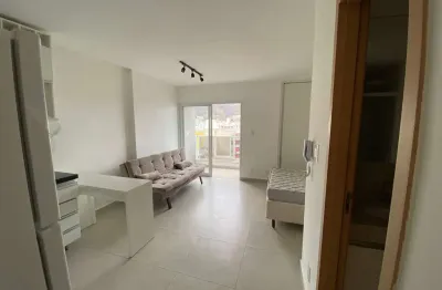 Kitnet / Stúdio para alugar na Avenida Presidente Itamar Franco, Centro, Juiz de Fora