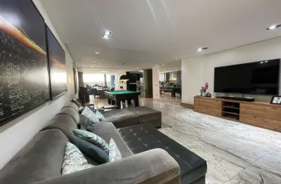 Casa com 3 quartos à venda na Rua Barão de Santa Helena, Granbery, Juiz de Fora