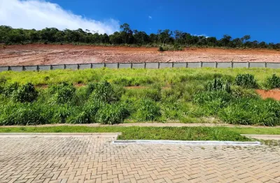 Terreno à venda na Rua Professor Virgílio Pereira da Silva, Vina Del Mar, Juiz de Fora