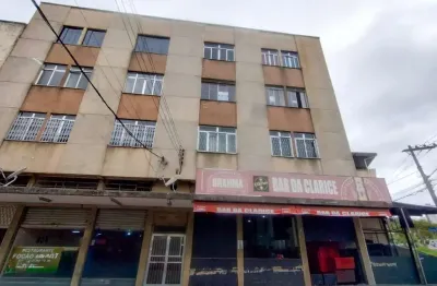 Locação -  apartamento com 03 quartos no centro próximo a rua halfeld