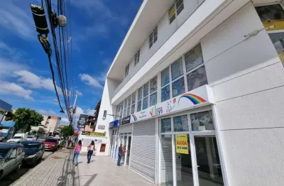 Ponto comercial para alugar na Rua Henrique Dias, Benfica, Juiz de Fora