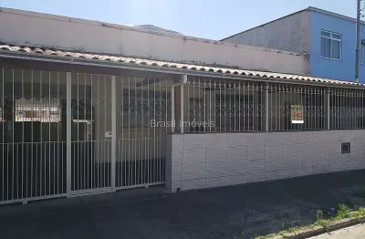 Casa com 3 quartos à venda na Rua Ernesto Pancini, São Judas Tadeu, Juiz de Fora