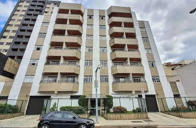 Apartamento de 02 quartos com elevador e garagem no alto dos passos