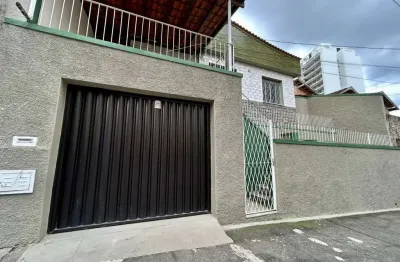 Casa com 3 quartos à venda na Rua Antônio Passarela, São Mateus, Juiz de Fora