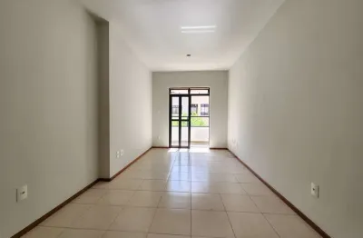 Apartamento de 3 quartos com suíte, garagem e elevador no bairro santa helena