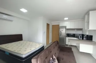 Locação - studio no independência 915, mobiliado, com lazer completo e fácil acesso à ufjf