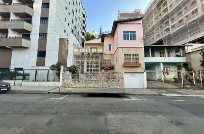 Casa com 3 quartos à venda na Rua Barão de Aquino, Passos, Juiz de Fora