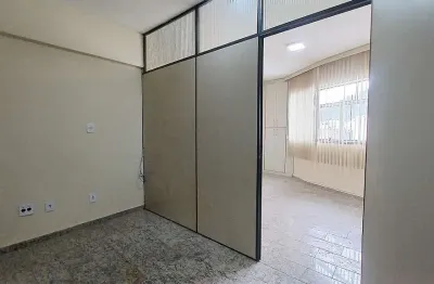 Sala comercial à venda na Rua Espírito Santo, Centro, Juiz de Fora
