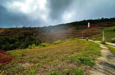 Lote com uma vista maravilhosa no condomínio estrela do lago
