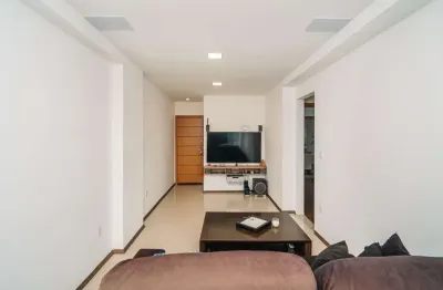 02 quartos com suíte e vista para área de lazer no golden green