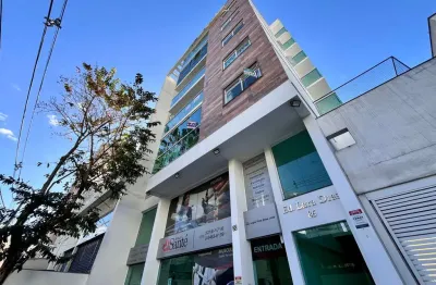 Apartamento de 02 quartos com varanda no morro da glória