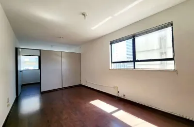 Sala na av. rio branco – localização estratégica e com vaga de garagem no centro