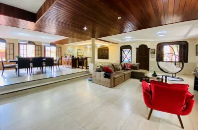 Casa com 5 quartos à venda no Bom Clima, Juiz de Fora 