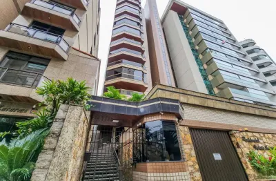 Apartamento com 4 quartos à venda na Rua Doutor Antônio Carlos, Centro, Juiz de Fora