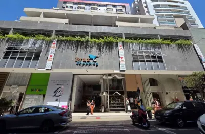 Ponto comercial para alugar na Rua Braz Bernardino, Centro, Juiz de Fora