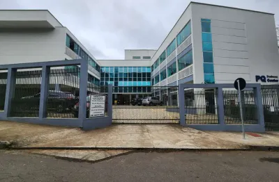 Sala comercial com garagem na região de são pedro - juiz de fora