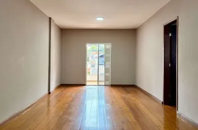 Apartamento com 3 quartos à venda na Rua Jonas Bastos, São Mateus, Juiz de Fora