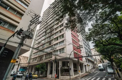 Apartamento clássico e atemporal no coração do centro cidade - 3 quartos com suíte