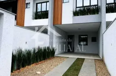 Casa com 3 quartos à venda no Bom Retiro, Joinville 