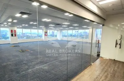 Meia laje comercial de 1.000 m² para locação em alphaville