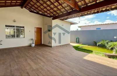 Casa à venda em itupeva, parque das laranjeiras com 3 quartos e piscina