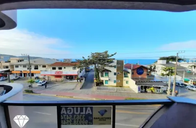 Apartamento de frente no 2º piso, edifício com elevador, localizado a 50 metros