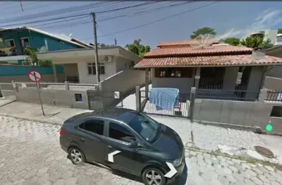 Terreno no centro de bombinhas 742 m².. para investidor..