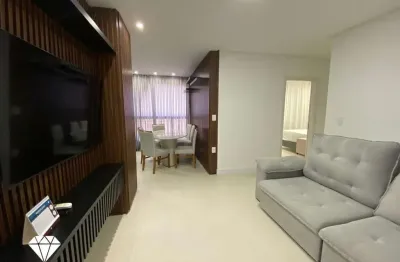 Apartamento à venda com 02 suítes e 02 vagas de garagem perto do mar