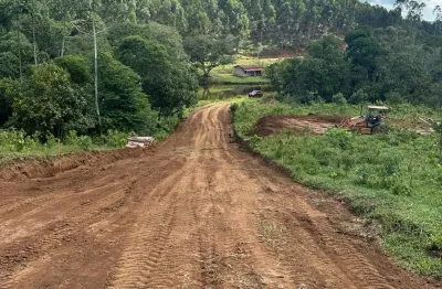 Vende-se terreno em excelente localização para chácaras - 600m²