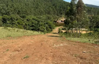 Terreno para chácara com acesso facilitado, apenas 6km de estrada mista com ótimas condições