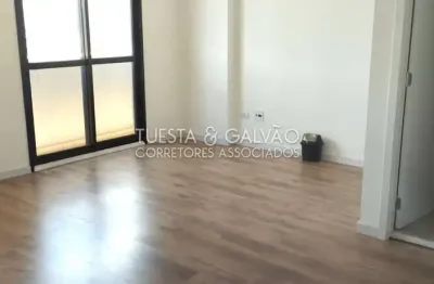 Sala comercial à venda na rua andré de barros, 226, centro, curitiba, 28 m2 por r$ 180.000