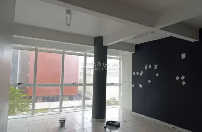 Sala comercial para alugar na rua marechal deodoro, 220, centro, curitiba, 65 m2 por r$ 1.800