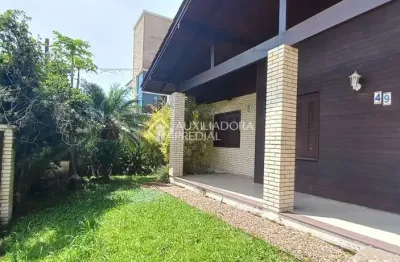 Casa com 2 quartos à venda na vitorino pereira batista, 49, caiu do céu, osório, 130 m2 por r$ 750.000