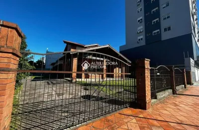 Casa com 5 quartos à venda na barão do rio branco, 572, centro, osório, 304 m2 por r$ 1.550.000