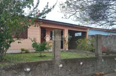 Casa com 2 quartos à venda na ely scopel, 71, pitangas, osório, 140 m2 por r$ 300.000