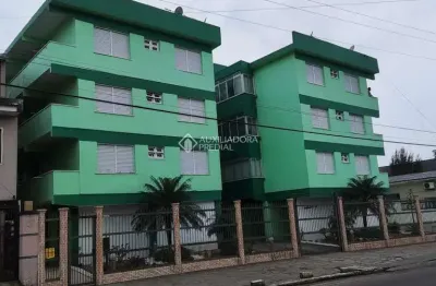Apartamento com 2 quartos à venda na rua 24 setembro, 700, centro, tramandaí, 52 m2 por r$ 307.400