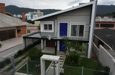 Casa com 3 quartos à venda na nelson silveiro de souza, 348, caiu do céu, osório, 297 m2 por r$ 1.350.000