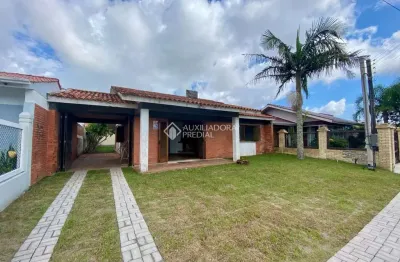 Casa com 3 quartos à venda na Rio Das Contas, 2401, Centro, Xangri-Lá, 123 m2 por R$ 795.000