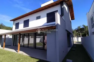 Casa em condomínio fechado com 4 quartos à venda na rua leonel pereira, 2090, cachoeira do bom jesus, florianópolis, 230 m2 por r$ 1.980.000